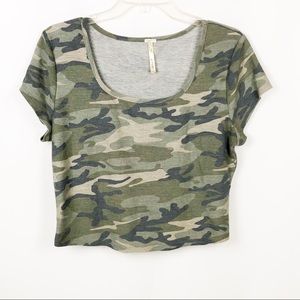 Camouflage crop T-Shirt